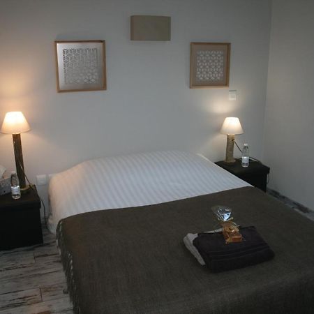 Chambre Chez L'Habitant Avec Spa Et Petit-Dejeuner En Lisiere De Foret لو تيتش المظهر الخارجي الصورة