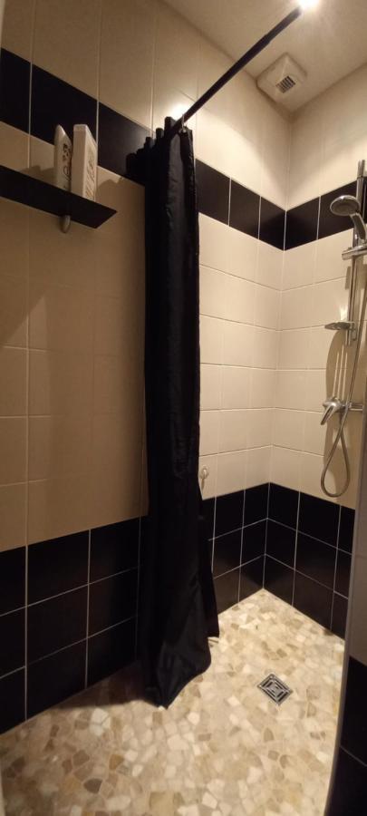 Chambre Chez L'Habitant Avec Spa Et Petit-Dejeuner En Lisiere De Foret لو تيتش المظهر الخارجي الصورة
